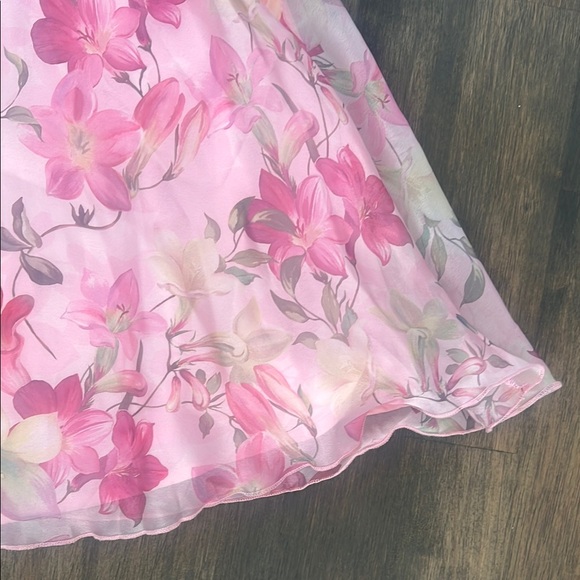 PRINCESS POLLY FLORAL - Picture 9 of 10